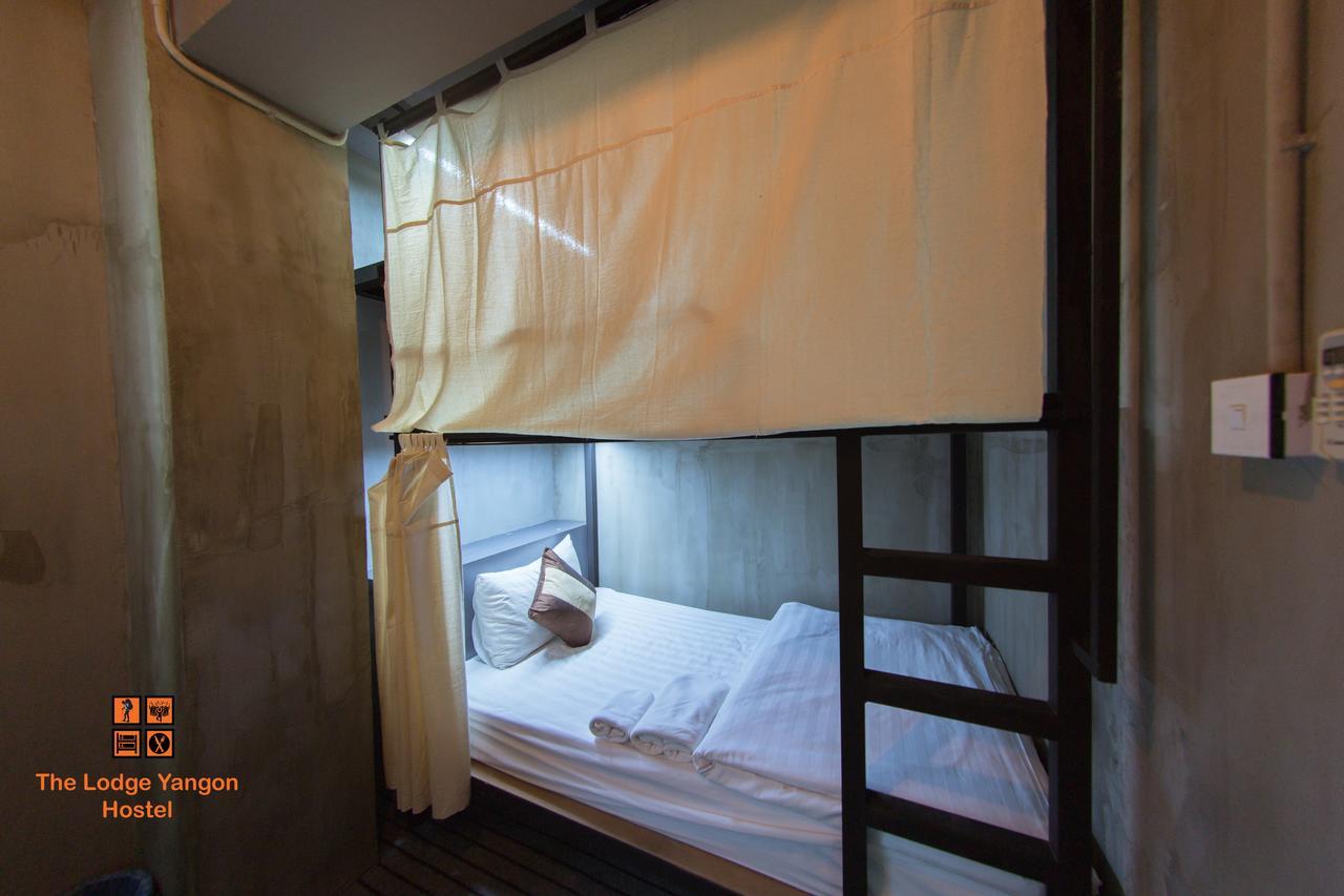 The Lodge Yangon Hostel Ngoại thất bức ảnh