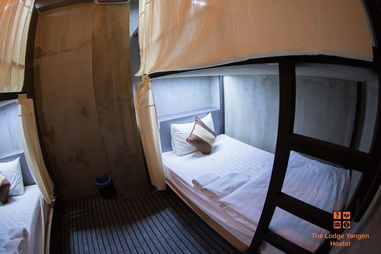 The Lodge Yangon Hostel Ngoại thất bức ảnh