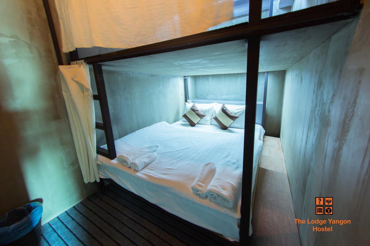 The Lodge Yangon Hostel Ngoại thất bức ảnh