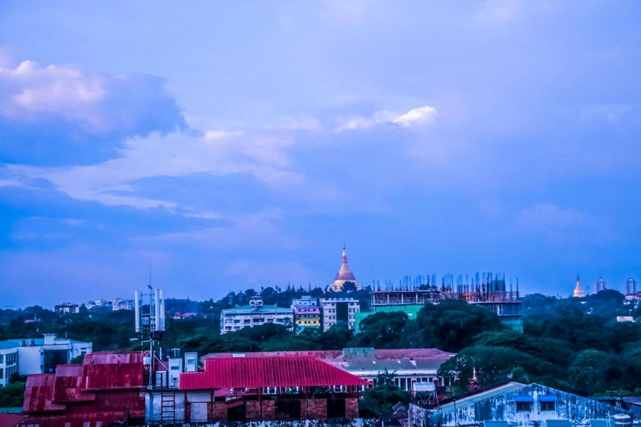 The Lodge Yangon Hostel Ngoại thất bức ảnh