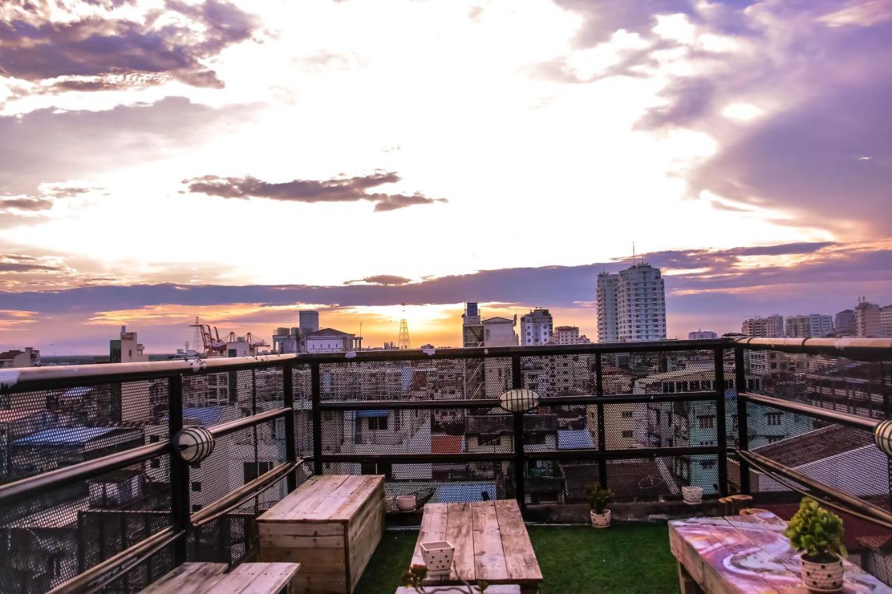 The Lodge Yangon Hostel Ngoại thất bức ảnh