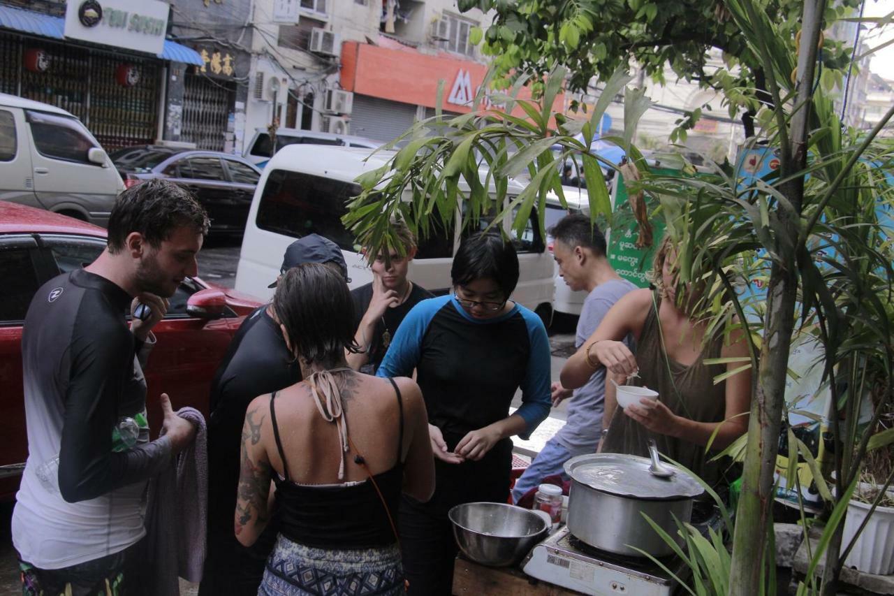 The Lodge Yangon Hostel Ngoại thất bức ảnh