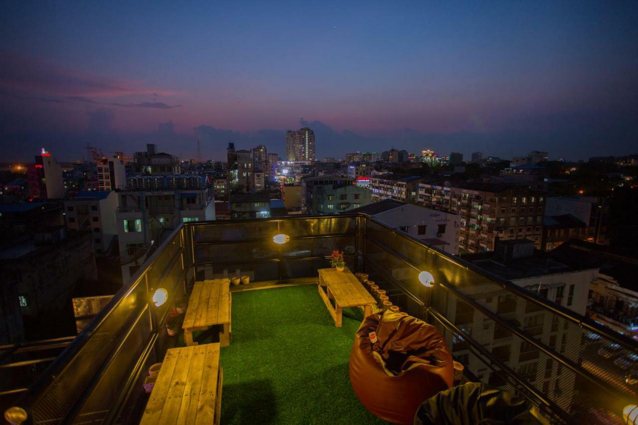 The Lodge Yangon Hostel Ngoại thất bức ảnh
