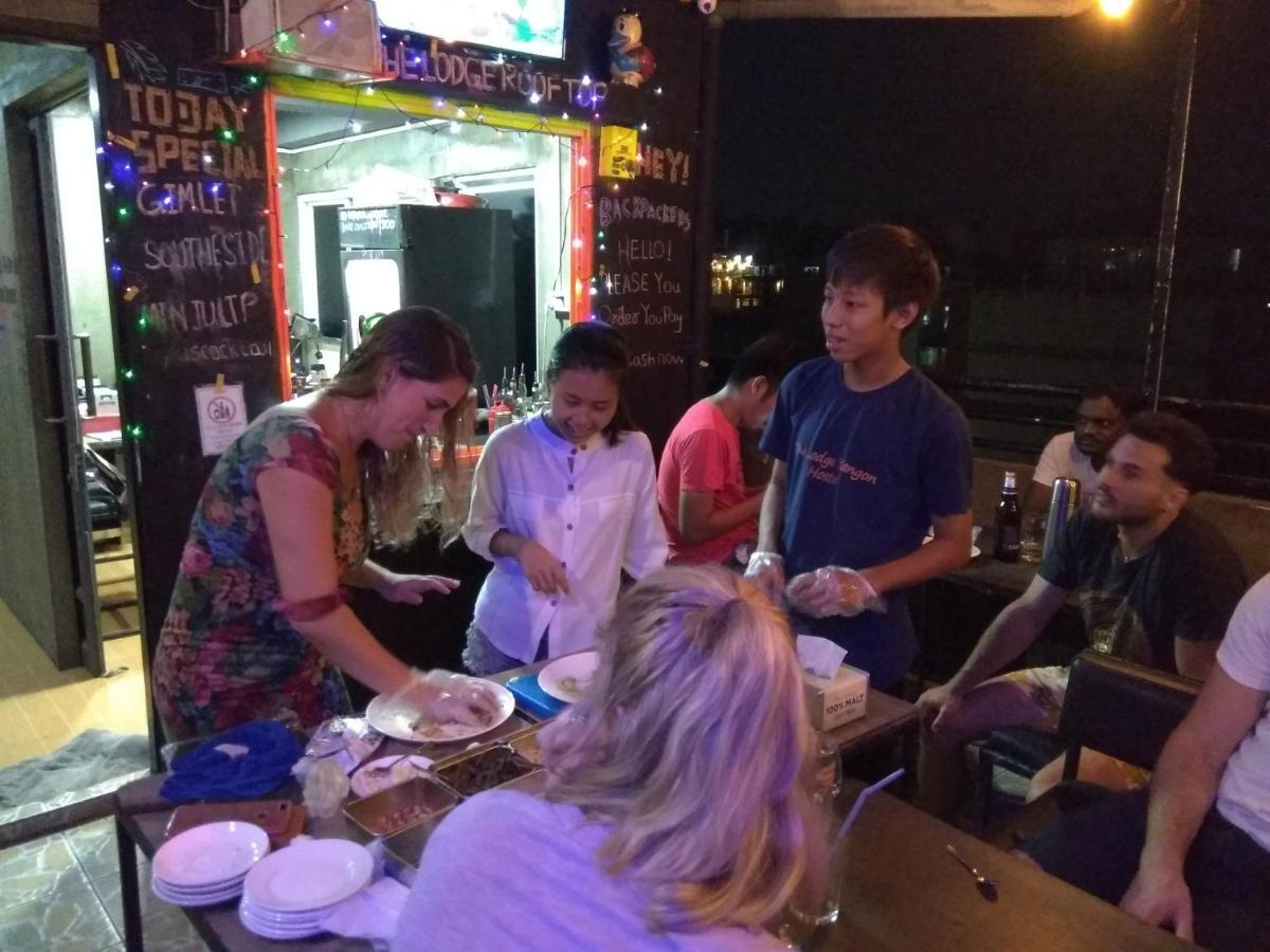 The Lodge Yangon Hostel Ngoại thất bức ảnh
